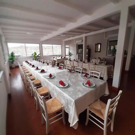 Hotel Ala Bianca Ameglia Buitenkant foto
